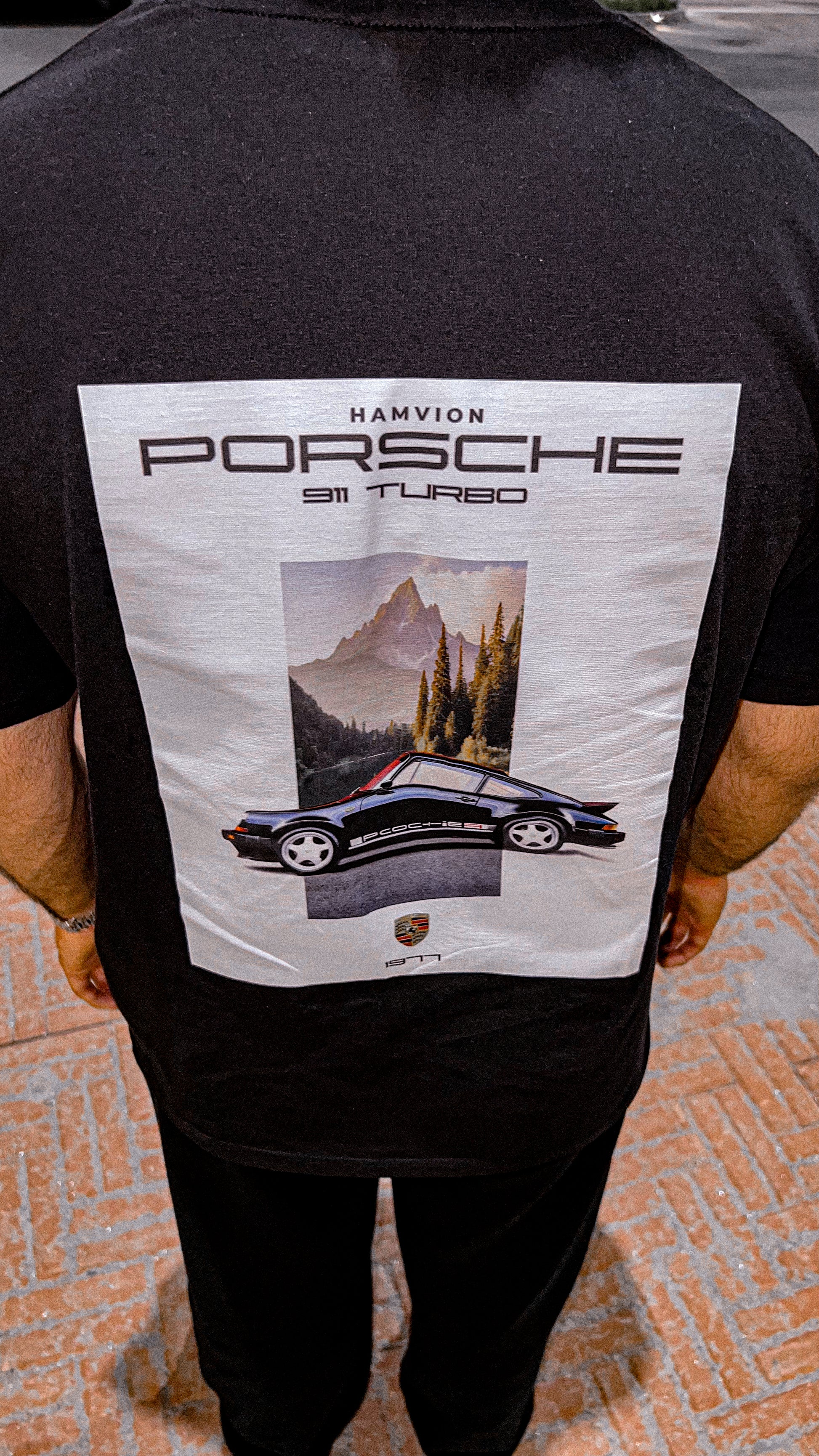 PORSCHE OVERSIZED  TEE