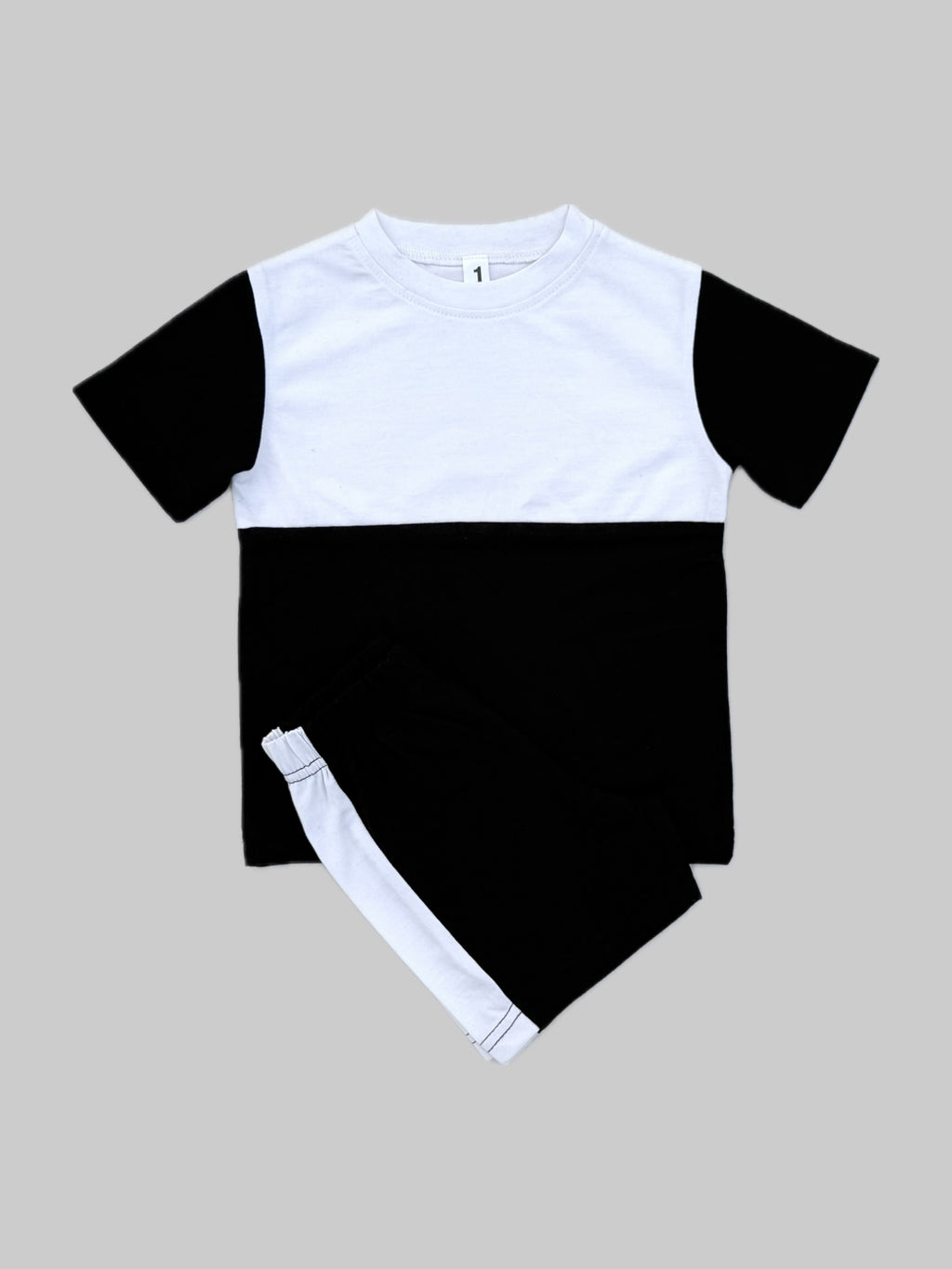 MONOCHROME CONTRAST KIDS OUTFIT