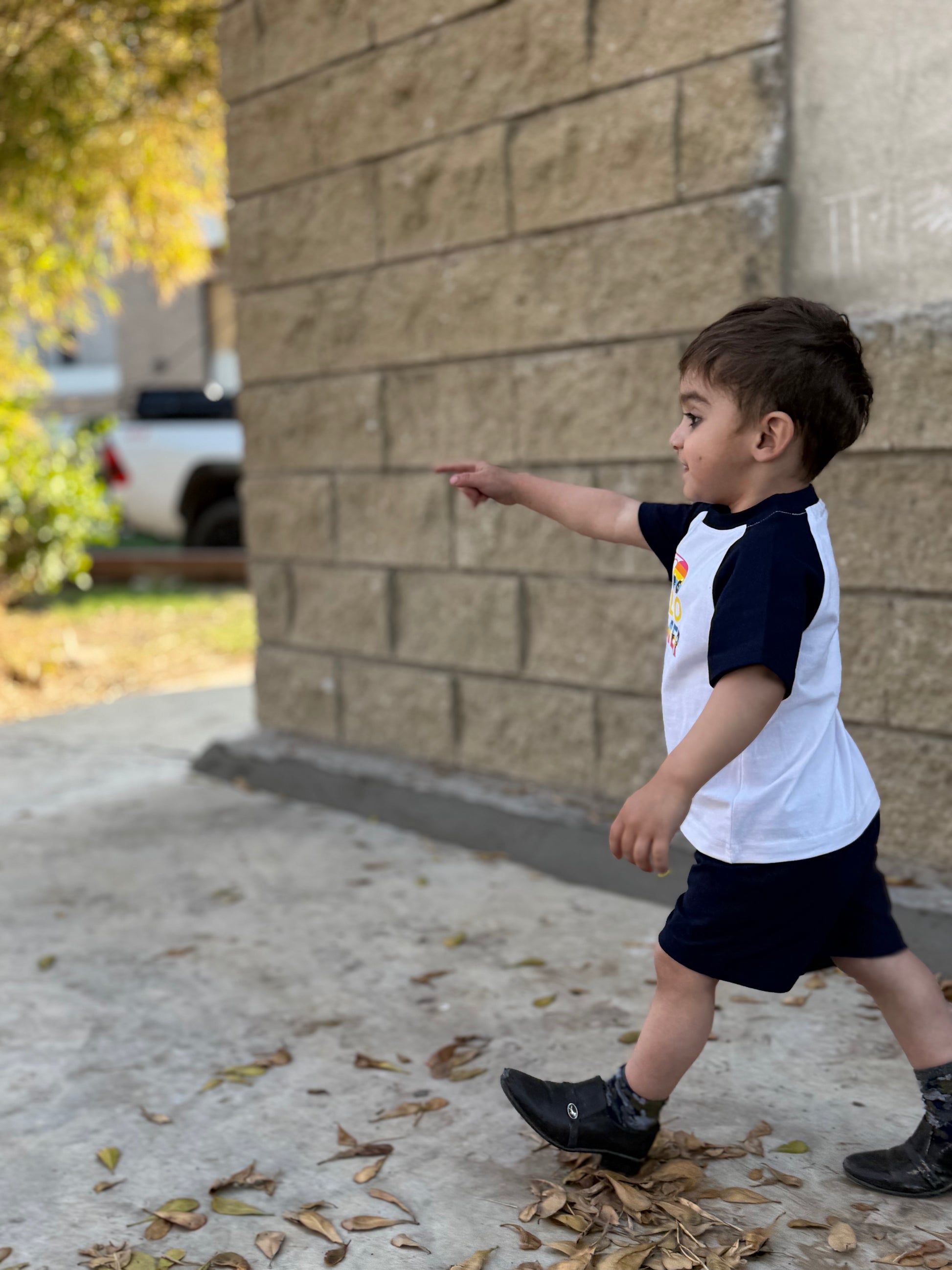 HELLO SUMMER KIDS RAGLAN OUTFIT