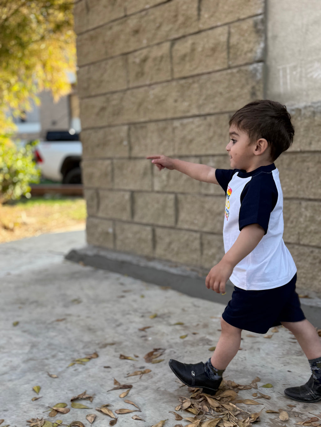 HELLO SUMMER KIDS RAGLAN OUTFIT