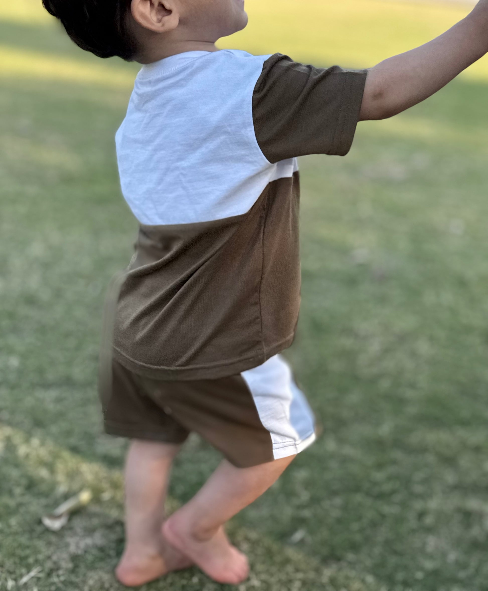 OLIVE & WHITE EARTHY DUO KIDS SET