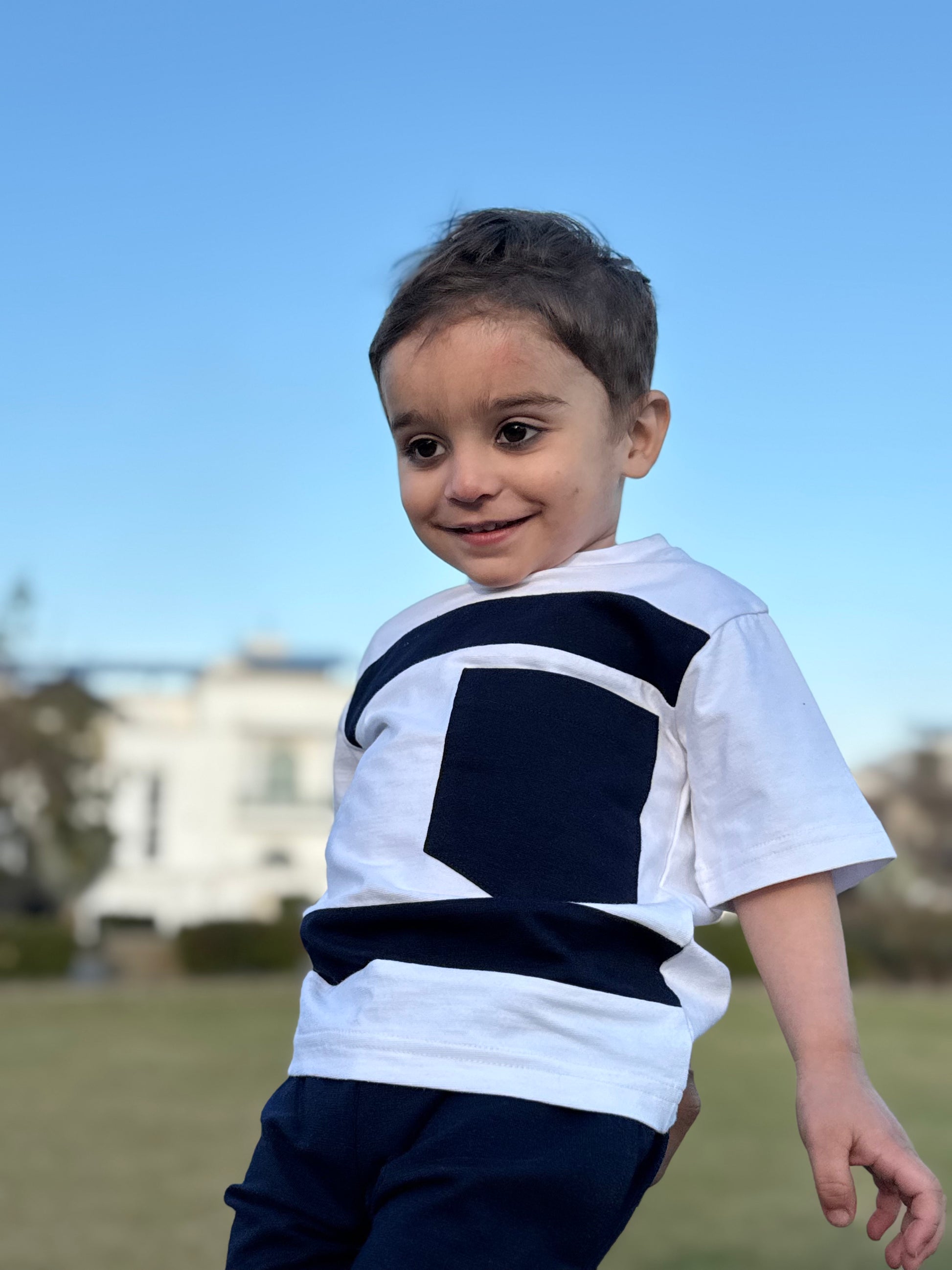 NAVY & WHITE KIDS POCKET SUMMER SET