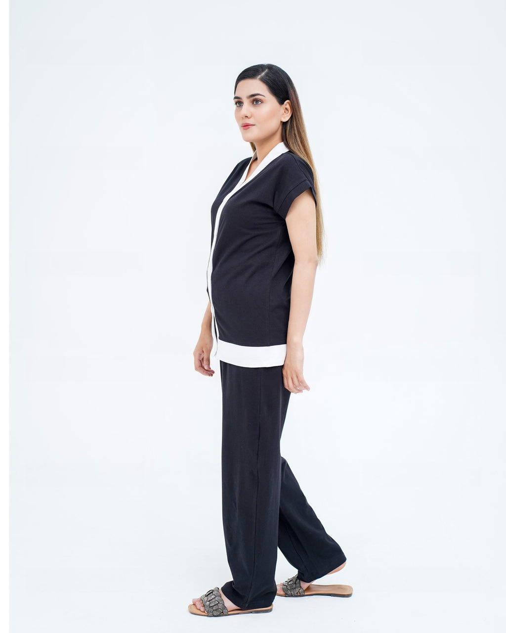 VIBE VEE BUTTON CO ORD SET
