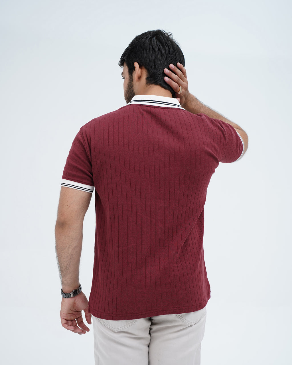 TEXTURED RIB KNIT WHITE STRIPED COLLAR POLO SHIRT